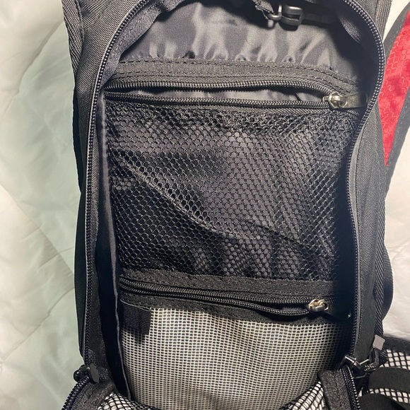 Westfield Trekking Hydration Outdoor Backpack EUC - Picture 7 of 7